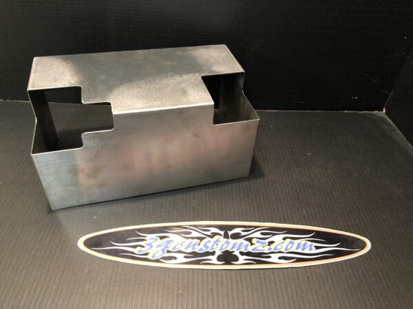A battery box cover