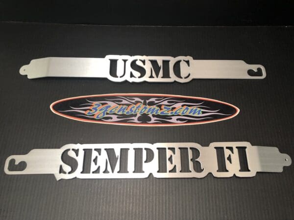 A pair of license plates that say usmc semper fi